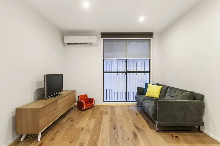 Fourth view of Homely townhouse listing, 6/15 Showers Street, Preston VIC 3072