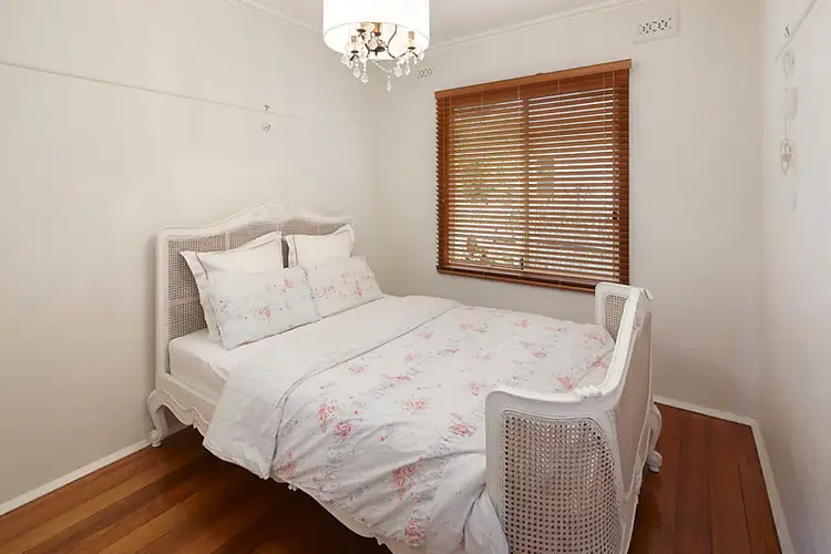 Sixth view of Homely house listing, 17 Derna Road, Ashburton VIC 3147