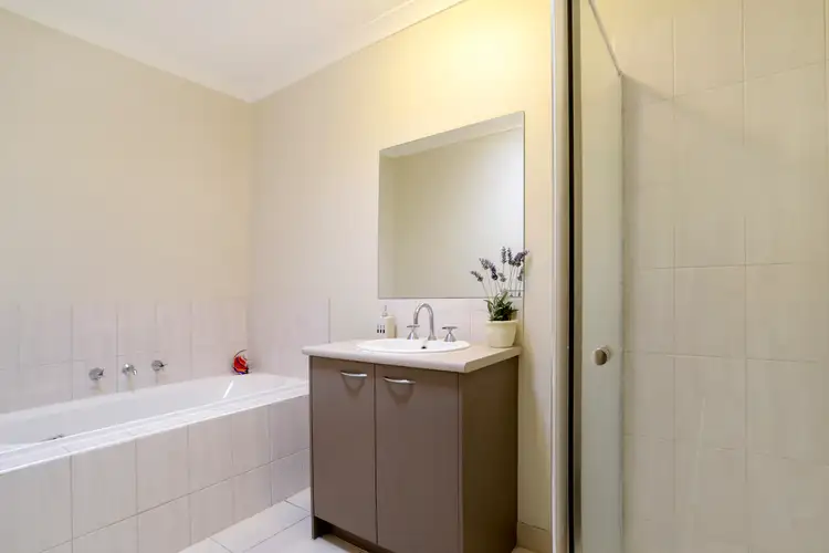 Fifth view of Homely house listing, 807 Edgars Road, Epping VIC 3076