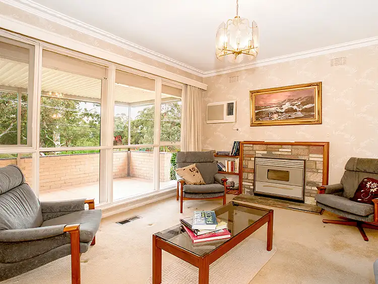 Second view of Homely house listing, 5 Hylton Crescent, Forest Hill VIC 3131