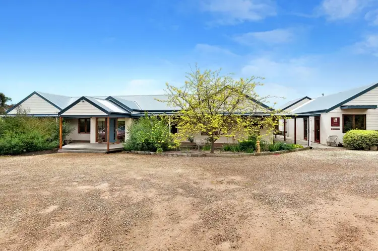 10 Reginald Way, Mount Martha VIC 3934