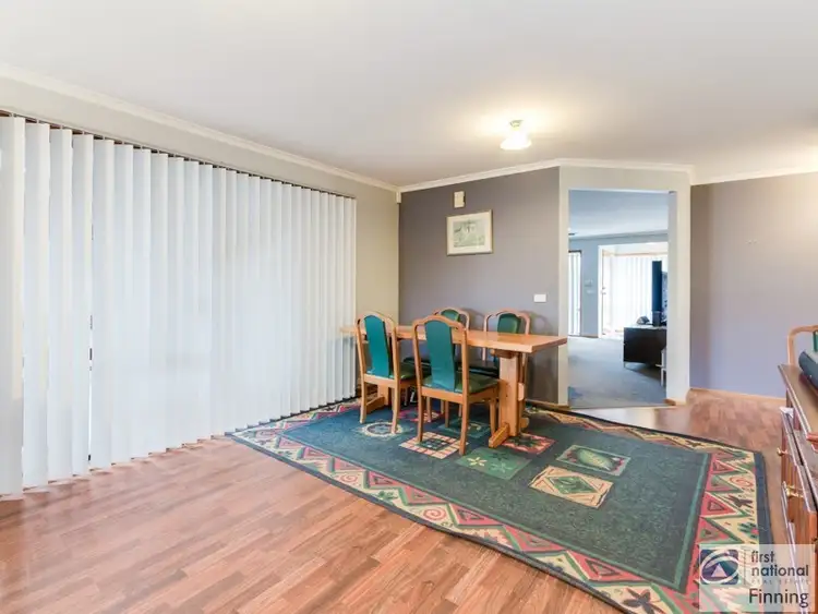 Fifth view of Homely house listing, 6 Craigton Court, Cranbourne North VIC 3977
