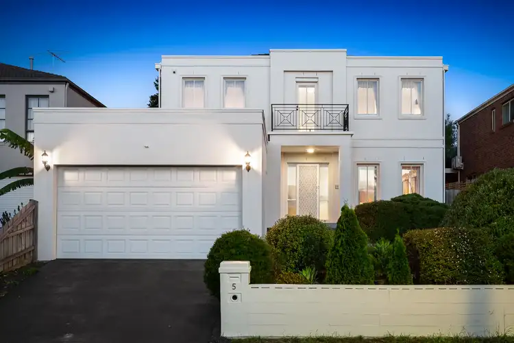 5 Steorra Mews, Doncaster East VIC 3109
