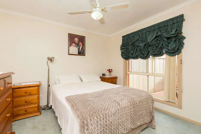 Sixth view of Homely unit listing, 1/30 Elouera Drive, Irymple VIC 3498