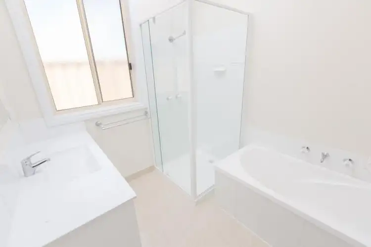 Seventh view of Homely house listing, 18 Shiraz Court, Mildura VIC 3500