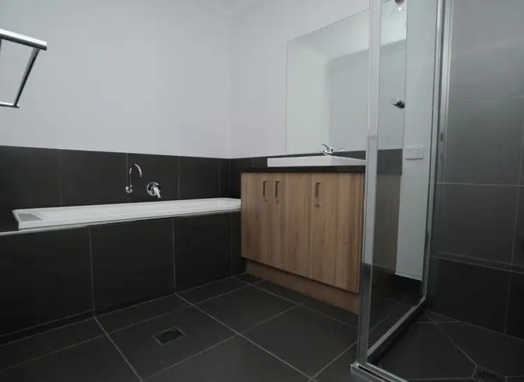 Sixth view of Homely house listing, 10 Corncob Boulevard, Wangaratta VIC 3677