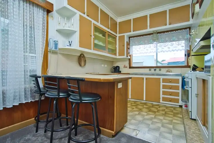 Fourth view of Homely house listing, 2 Shelley Street, Wendouree VIC 3355