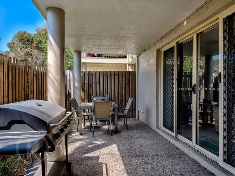 Sixth view of Homely unit listing, 1/121 Ekibin Road, Annerley QLD 4103