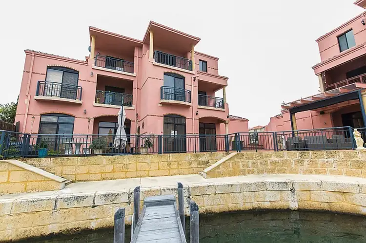 2/5 Westview Pde, Wannanup WA 6210