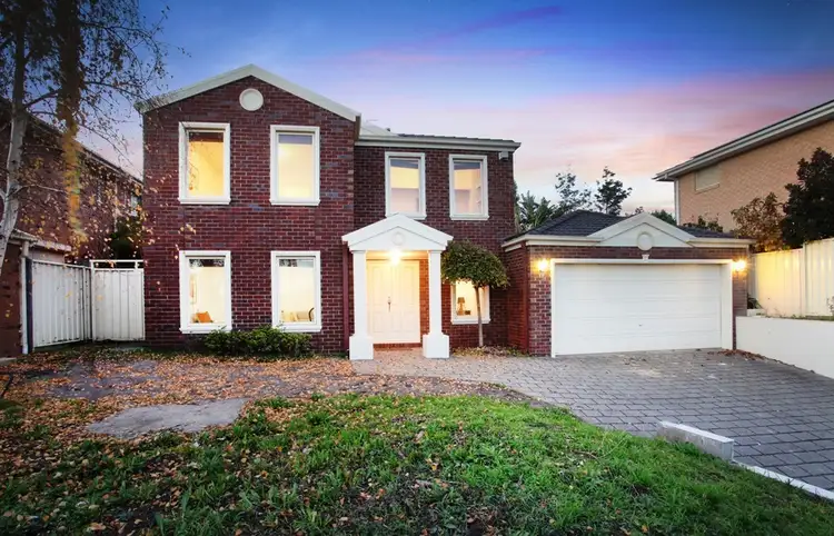 17 Arkley Drive, Greenvale VIC 3059