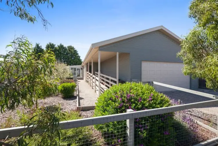 5 Cormorant Drive, St Leonards VIC 3223