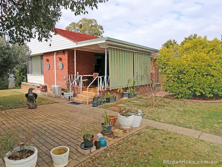 12 Menzies Street, Kooringal NSW 2650