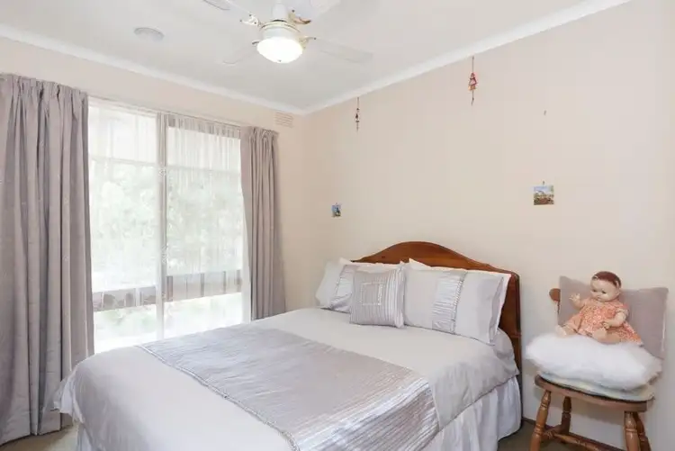 Fifth view of Homely house listing, 9 Willow Court, Whittlesea VIC 3757