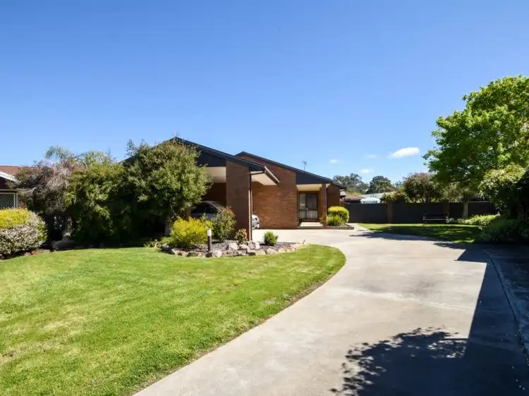 2 McDonald Court