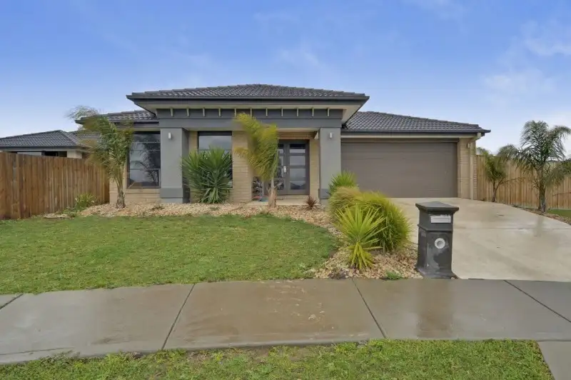 Main view of Homely house listing, 11 Rostrevor Close, Traralgon VIC 3844