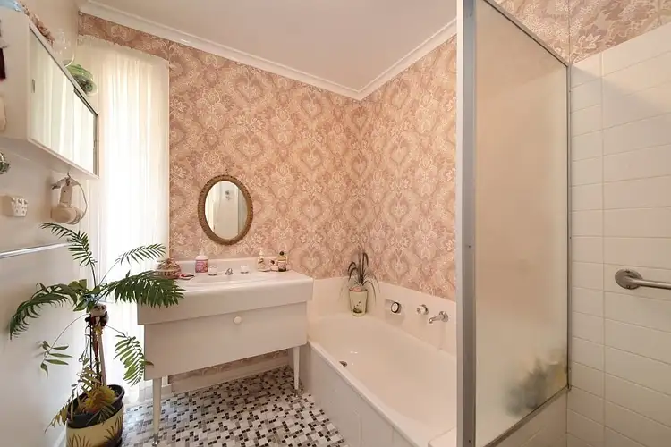 Fifth view of Homely unit listing, 4/10 Capitol Avenue, Mckinnon VIC 3204