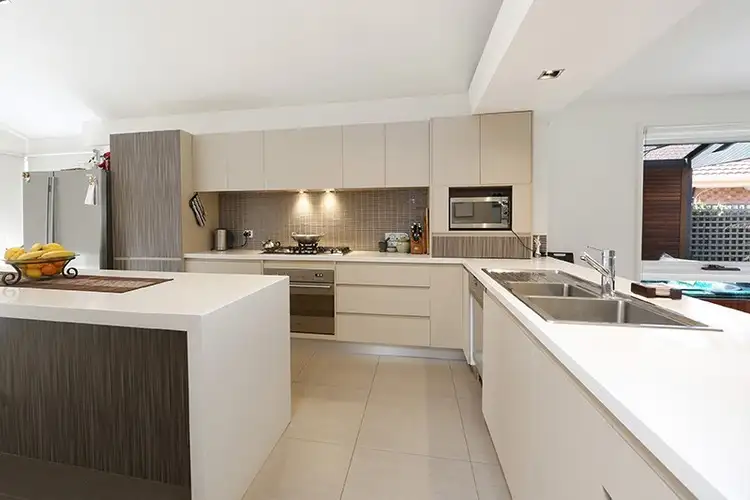 Second view of Homely house listing, 6 McFarlane Court, Lysterfield VIC 3156