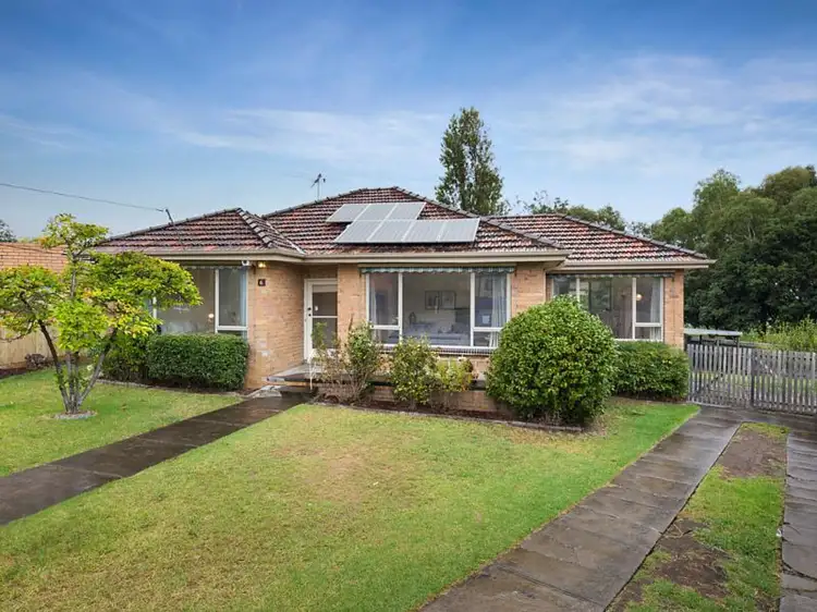 6 Menzies Court, Brunswick West VIC 3055