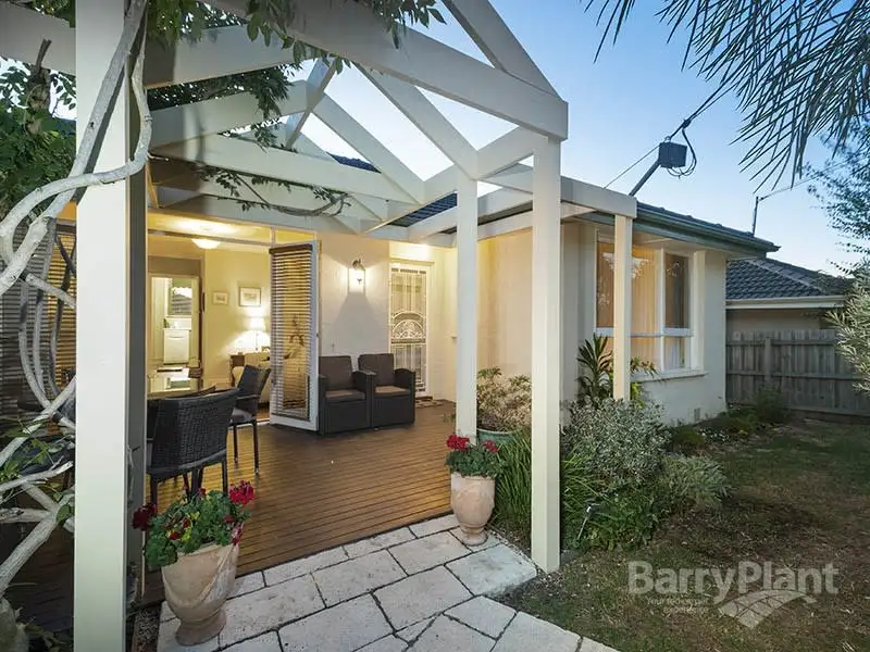 Main view of Homely townhouse listing, 1/35 Anthony Drive, Mount Waverley VIC 3149