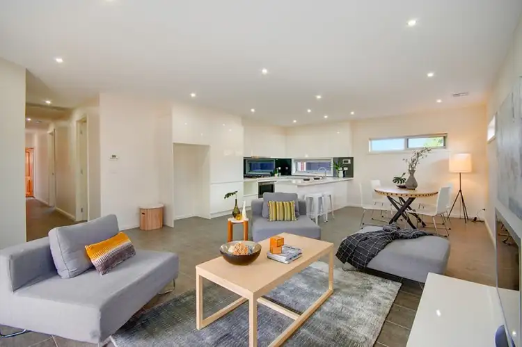22B Cambridge Street, Belmont VIC 3216