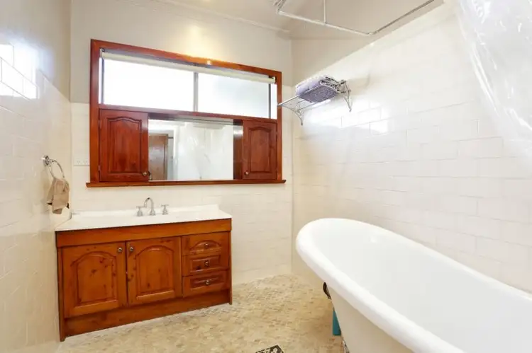 Seventh view of Homely house listing, 43 Isla Avenue, Glenroy VIC 3046