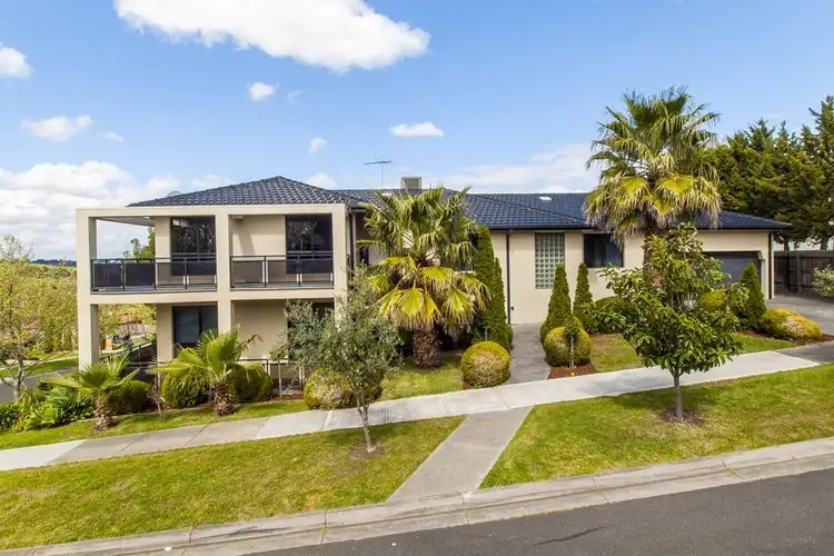 Second view of Homely house listing, 26 Piccadilly Court, Greenvale VIC 3059