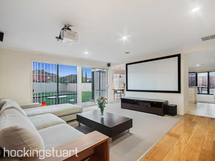 Sixth view of Homely house listing, 14 Erindale Place, Craigieburn VIC 3064