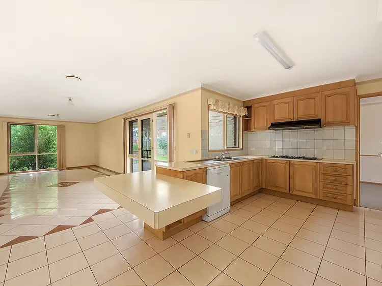 Second view of Homely house listing, 6 Beckwith Court, Taylors Lakes VIC 3038