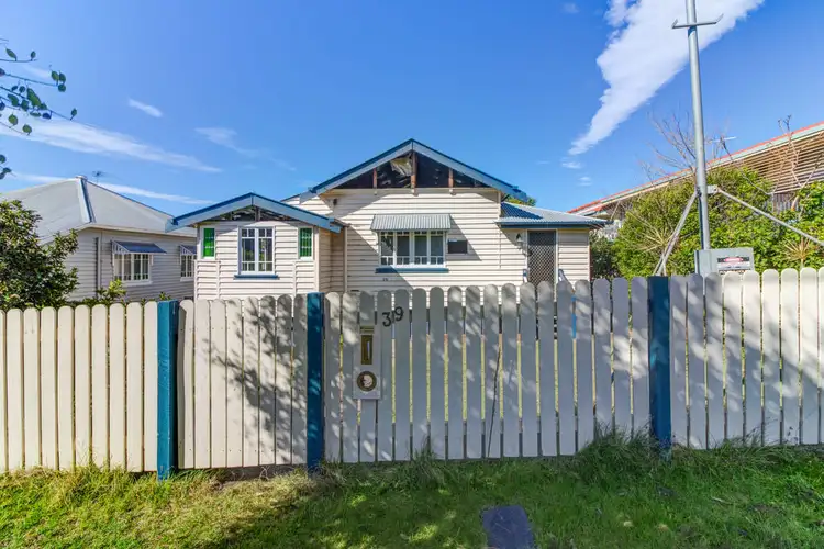 39 Campbell Terrace, Wavell Heights QLD 4012