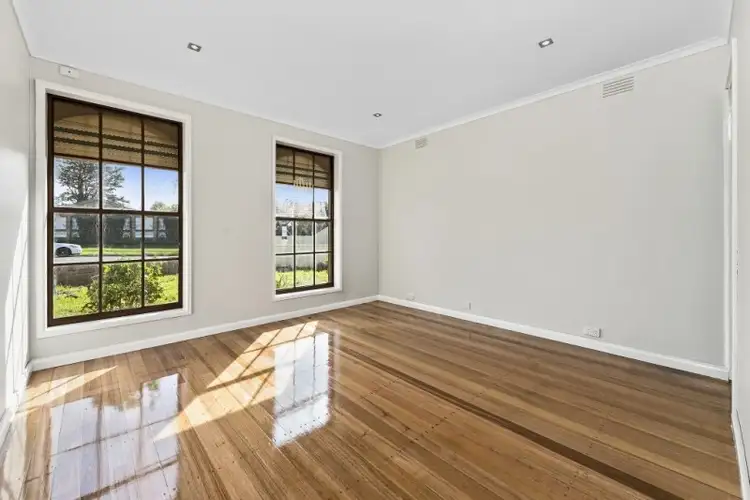 Sixth view of Homely house listing, 2 Bella Court, Thomastown VIC 3074