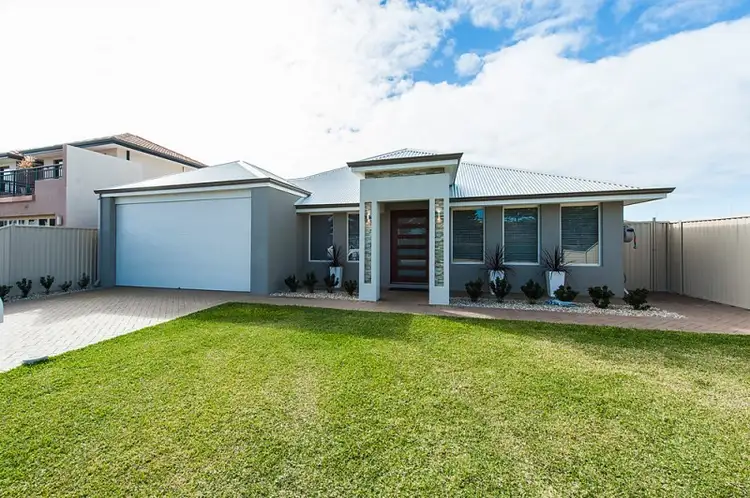19 Frigate Way, Wannanup WA 6210