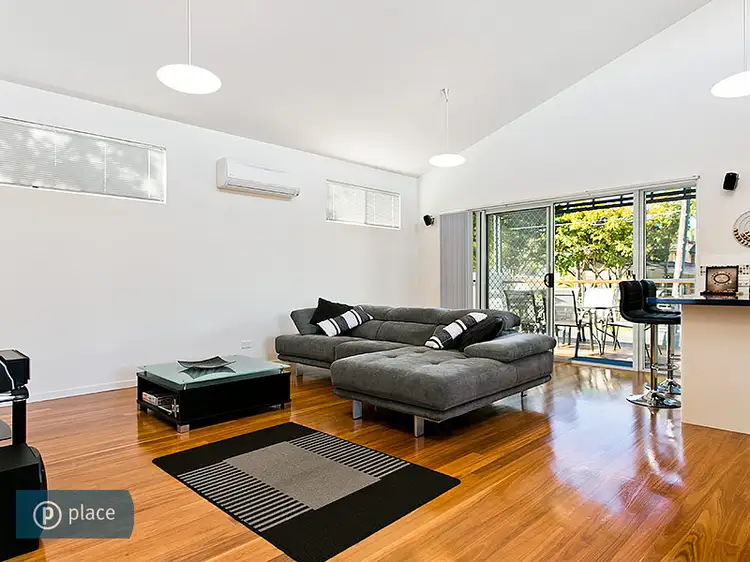 15 London Street, Nundah QLD 4012