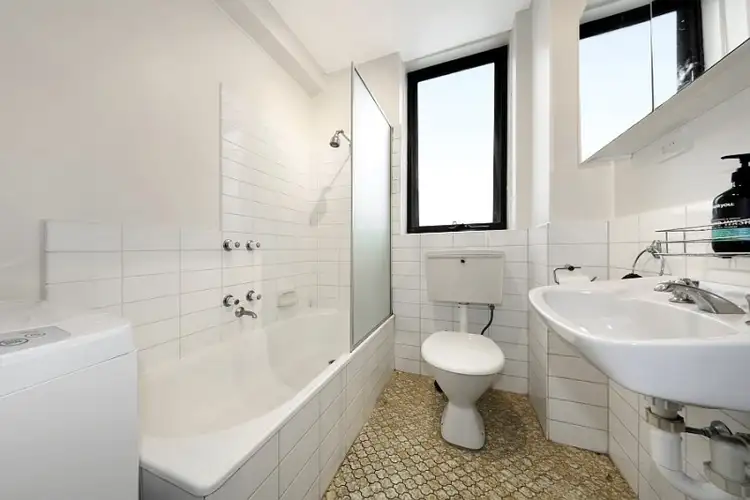 Sixth view of Homely apartment listing, 3/10 Denbigh Road, Armadale VIC 3143