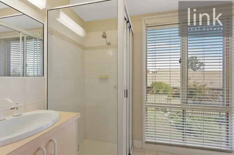 Sixth view of Homely house listing, 1 Pilbara Place, East Albury NSW 2640