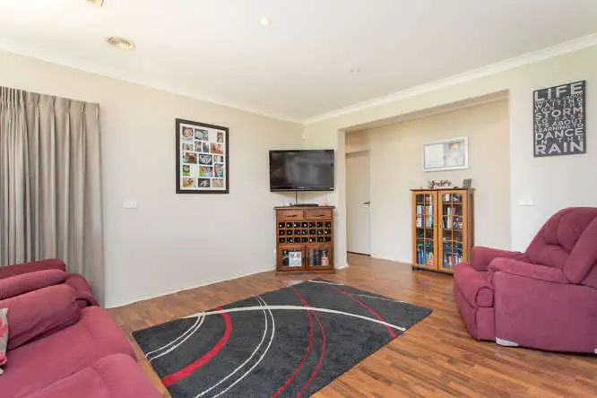 Fifth view of Homely house listing, 586 Ontario Avenue, Mildura VIC 3500