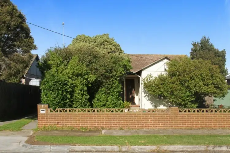 Second view of Homely house listing, 7 Clingin Street, Reservoir VIC 3073