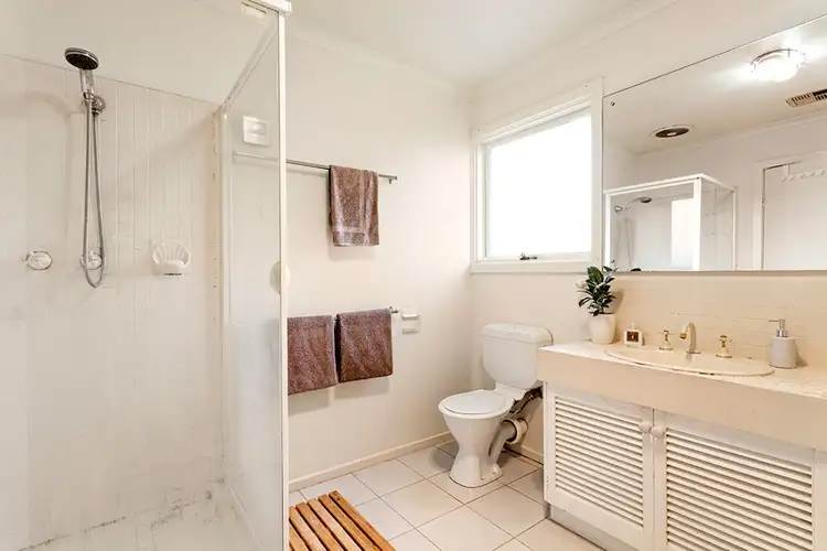 Sixth view of Homely house listing, 33 Worthing Avenue, Burwood East VIC 3151