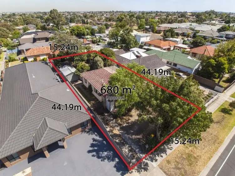 53 Plumpton Avenue, Glenroy VIC 3046