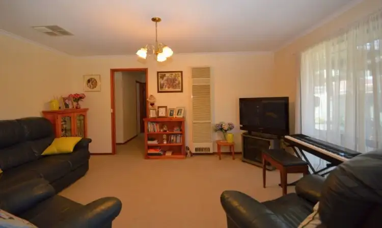 Fourth view of Homely townhouse listing, 2/2 Kingston Court, Wangaratta VIC 3677