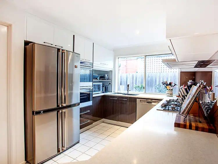 Seventh view of Homely house listing, 8 Noelhurst Court, Werribee VIC 3030