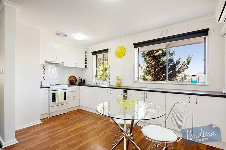 19/15 Royal Avenue, Essendon North VIC 3041