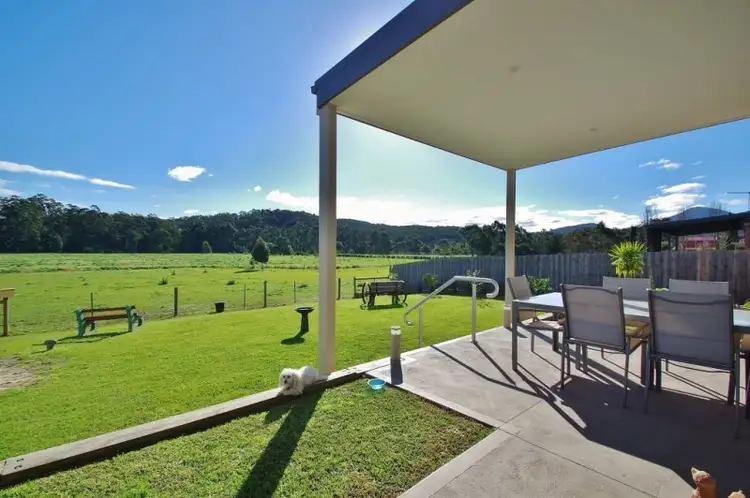 27 Holland Street, Healesville VIC 3777