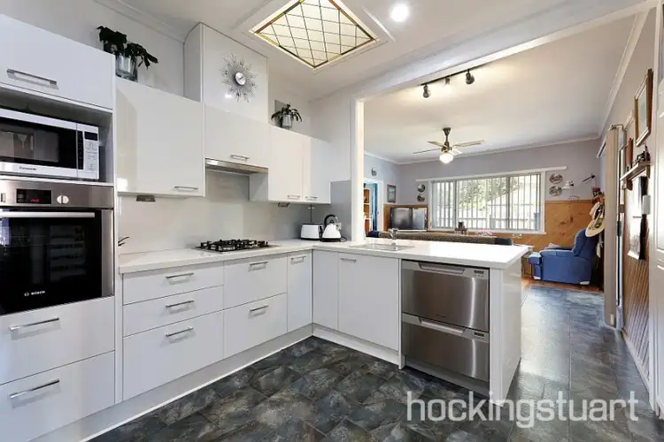 Third view of Homely house listing, 2 Patricia Street, Bentleigh East VIC 3165