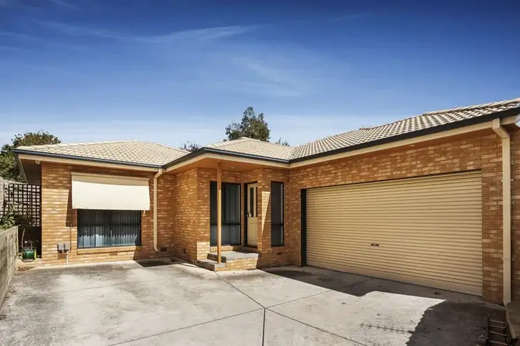 5A Bellara Drive, Mooroolbark VIC 3138