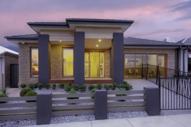4 Gallagher Way, Mernda VIC 3754