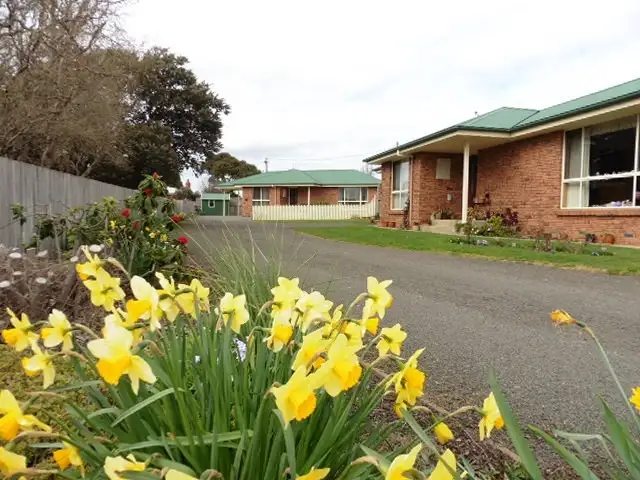 Second view of Homely house listing, 2/19 Coplestone Street, Scottsdale TAS 7260
