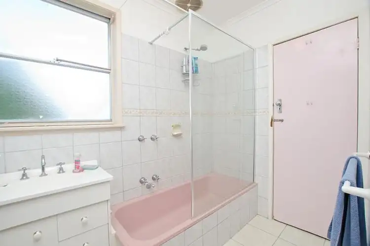 Fifth view of Homely house listing, 188 Dallas Drive, Dallas VIC 3047