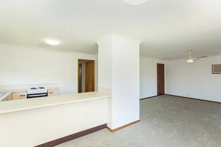 Sixth view of Homely unit listing, 2/7 Elwin Road, Raymond Terrace NSW 2324