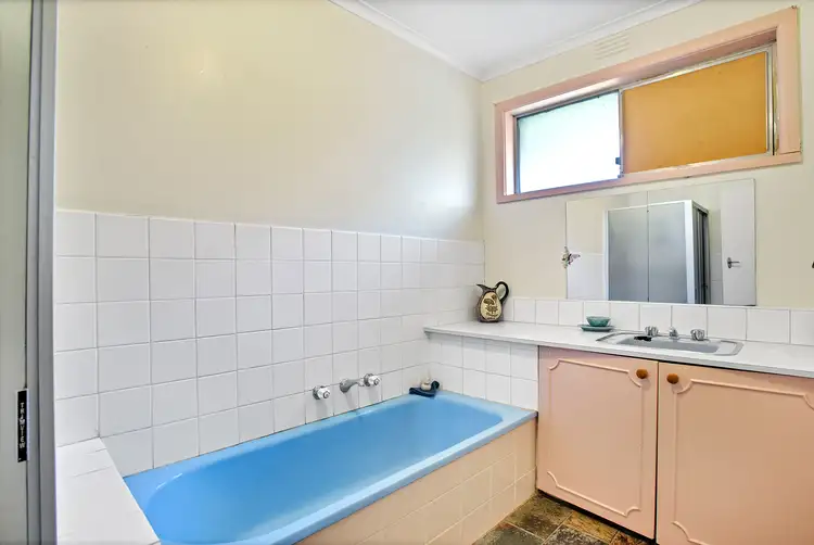 Sixth view of Homely house listing, 5 Princes Court, Blackburn South VIC 3130