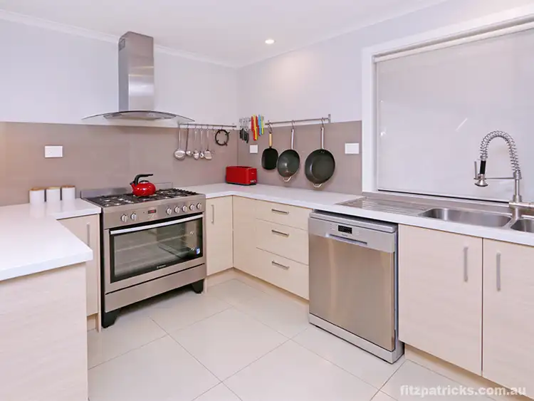 Fifth view of Homely house listing, 2 Jamie Place, Tolland NSW 2650